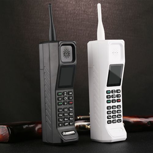 The LBER KR999 Classic Retro Thick Brick Cell Phone GadgetNutz